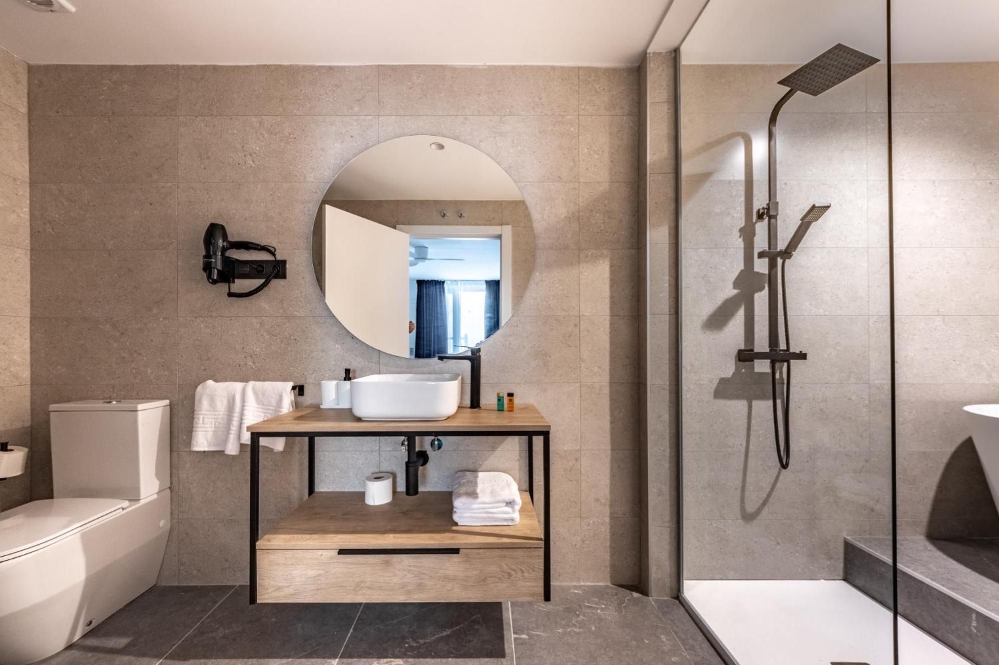 Arenal Suites Bilbao Værelse billede