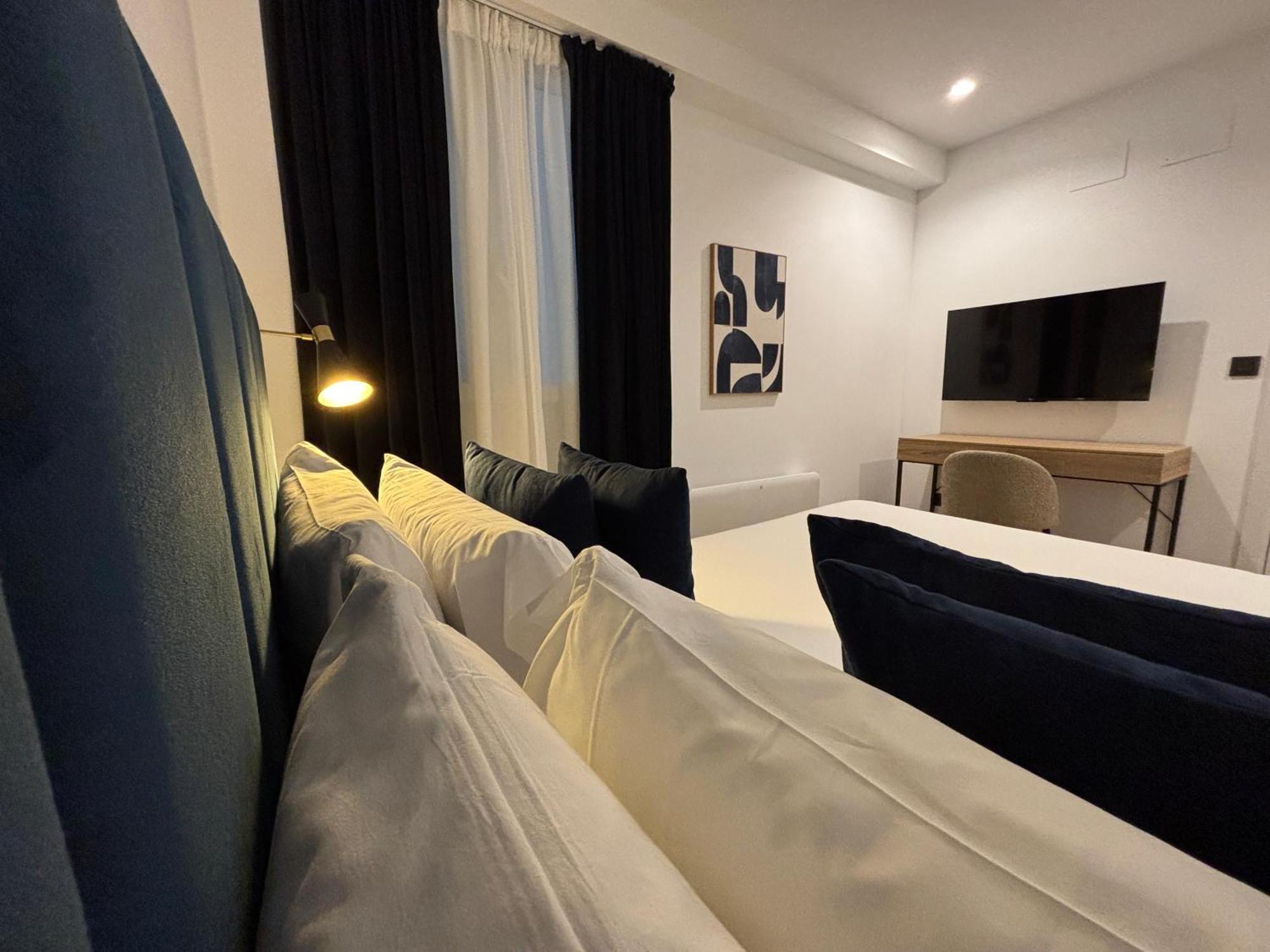 Arenal Suites Bilbao Eksteriør billede
