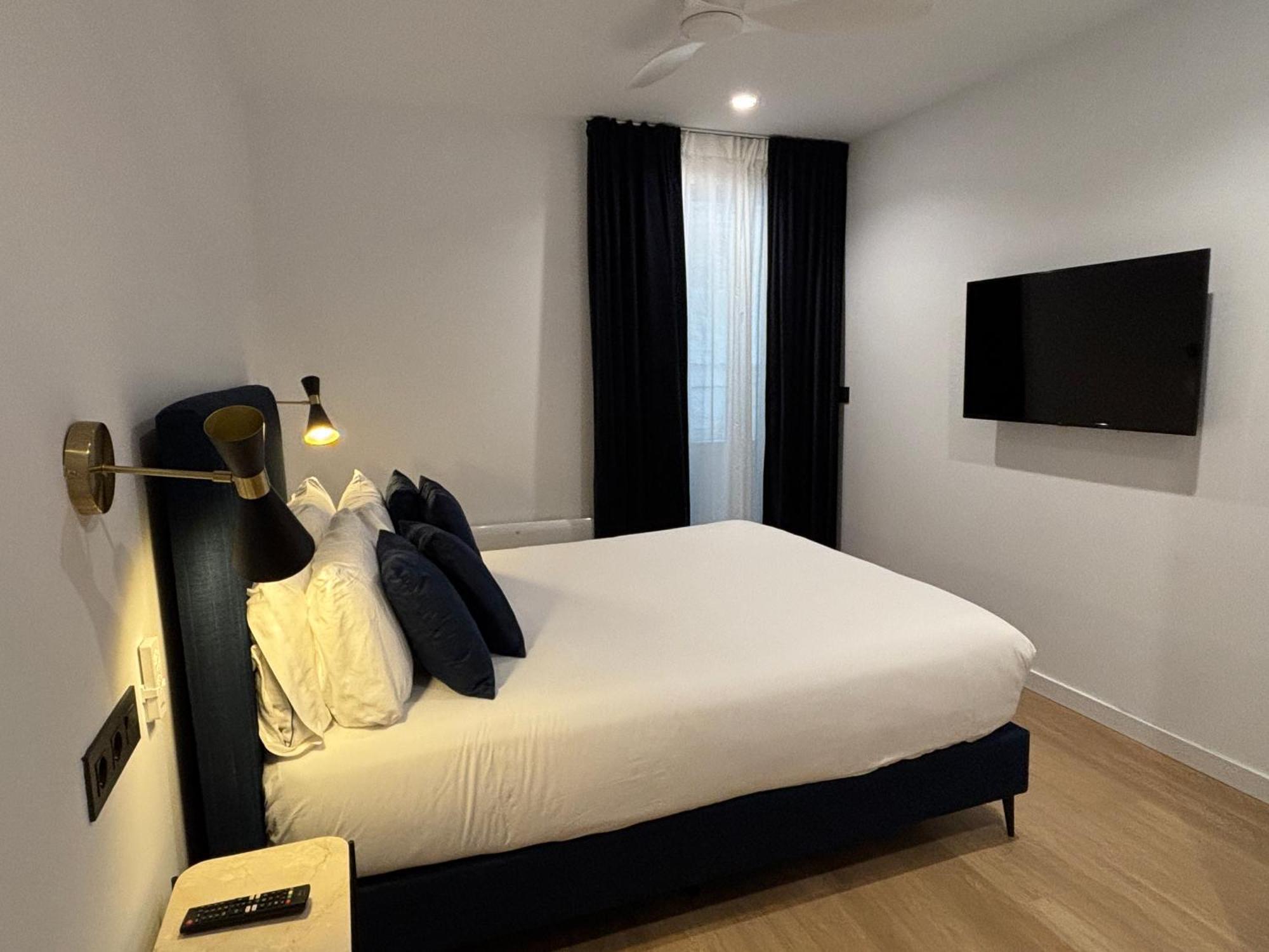 Arenal Suites Bilbao Værelse billede