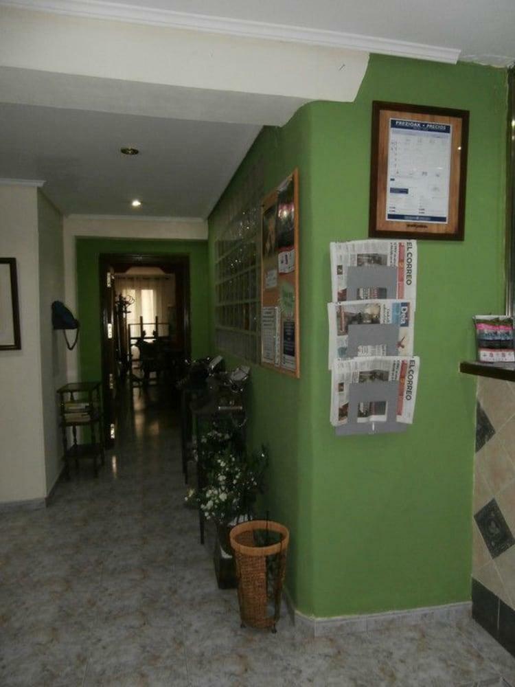 Arenal Suites Bilbao Eksteriør billede